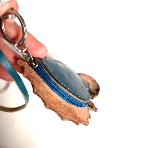 Blue Leather Seahorse Wristlet - 6'' PCB Florida Design - Picture 3 of 7